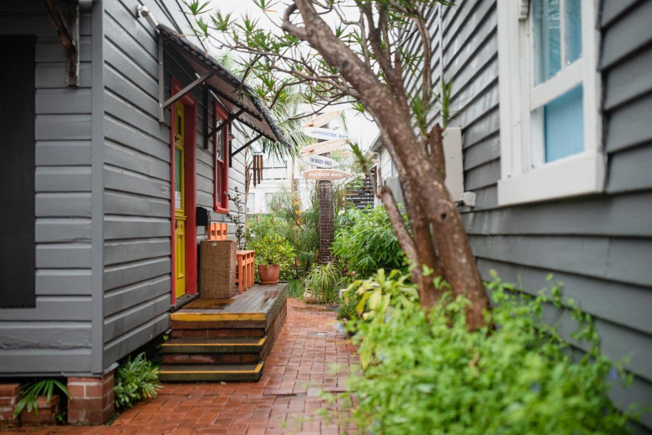 Backpackers Hostel *