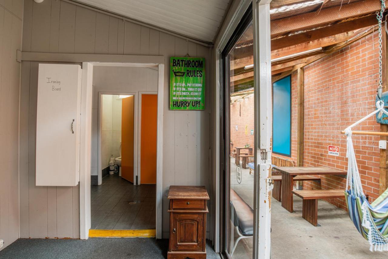 Backpackers * Newcastle